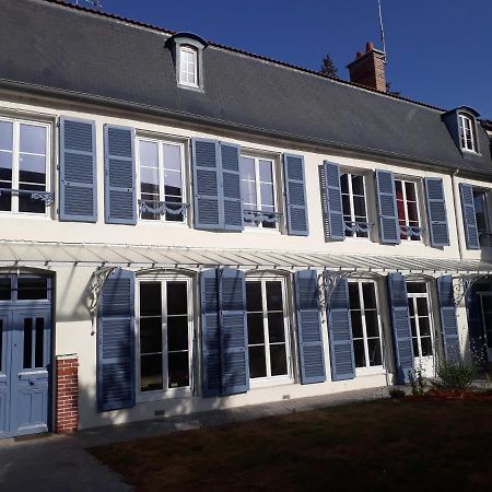 Les Pierres Bleues Hotel Bar-sur-Aube Exterior photo